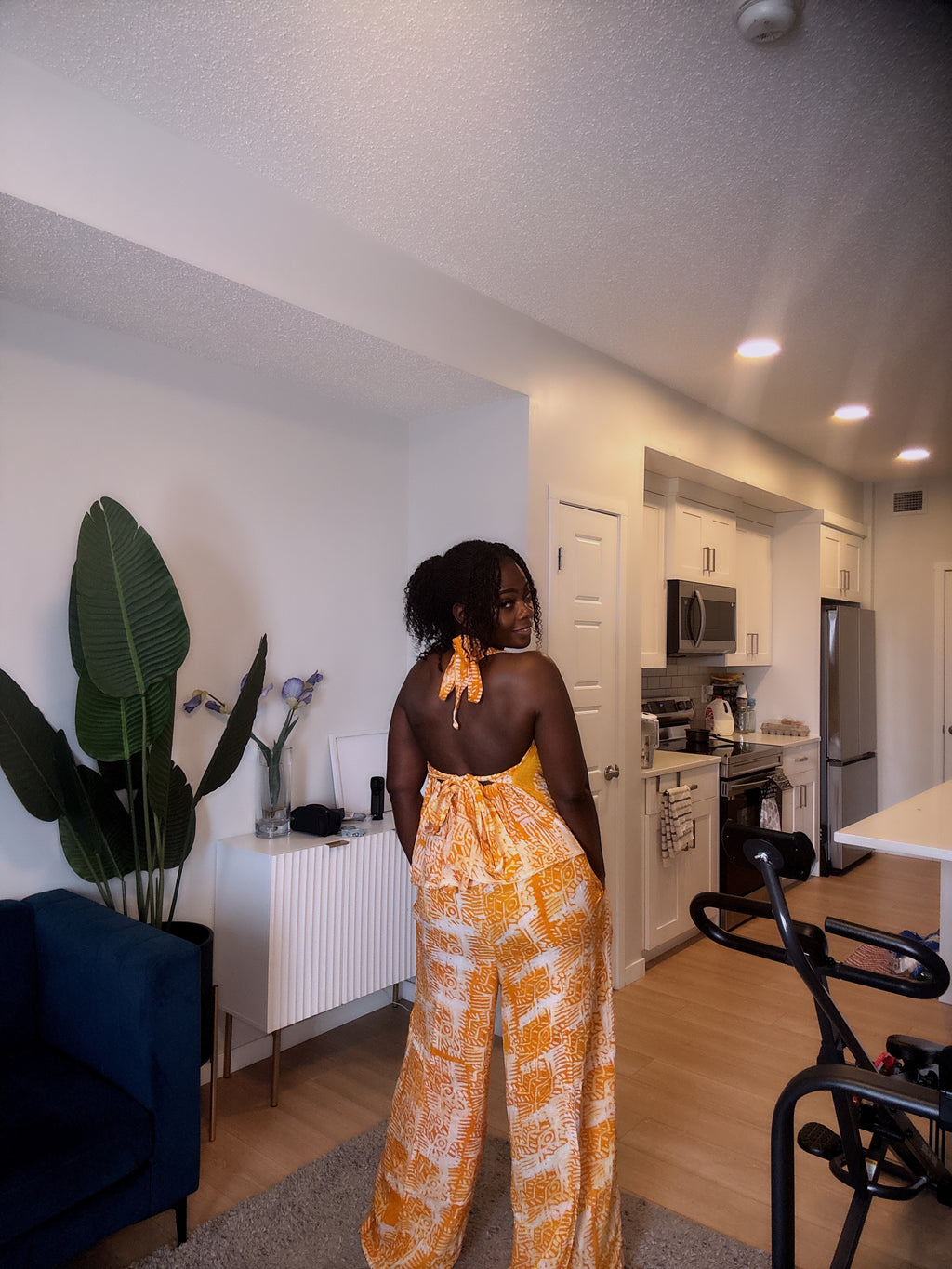 Ajik’s two-piece set