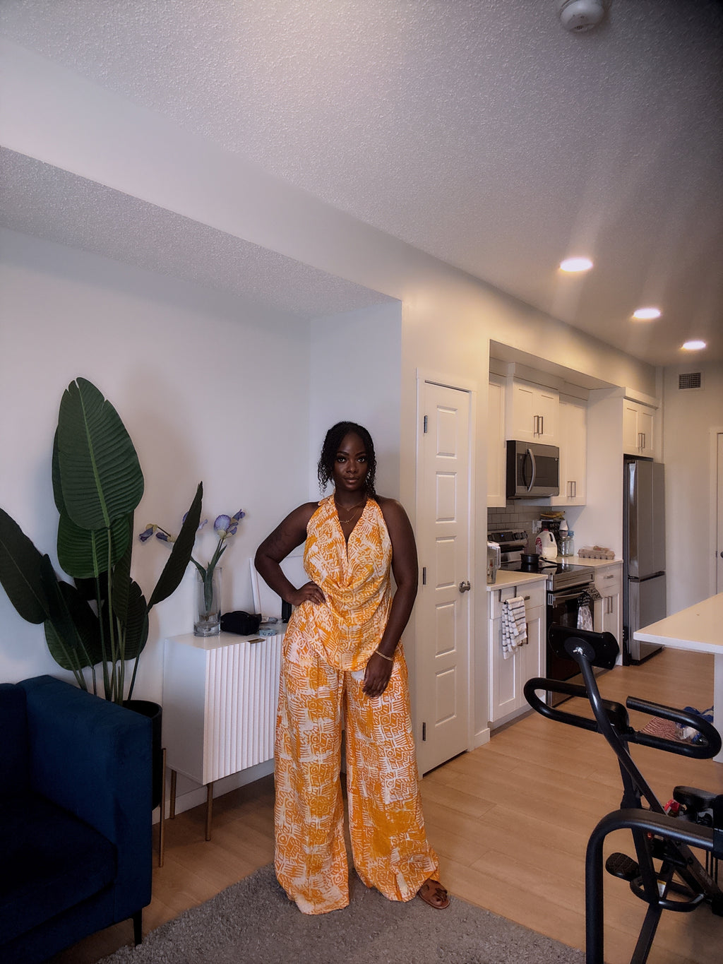 Ajik’s two-piece set